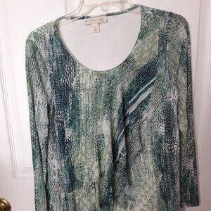 Emaline Size Medium Petite 2 Tone Green/White 21" Long Sleeve Blouse